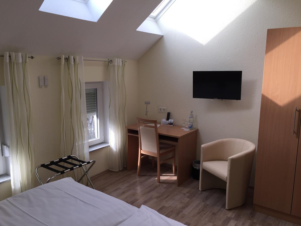Pension Im Wirtshaus Himberg Bad Honnef Exterior photo